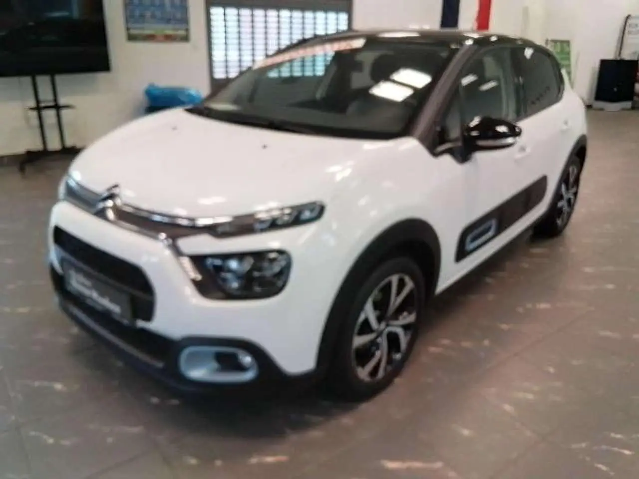 Photo 1 : Citroen C3 2023 Essence