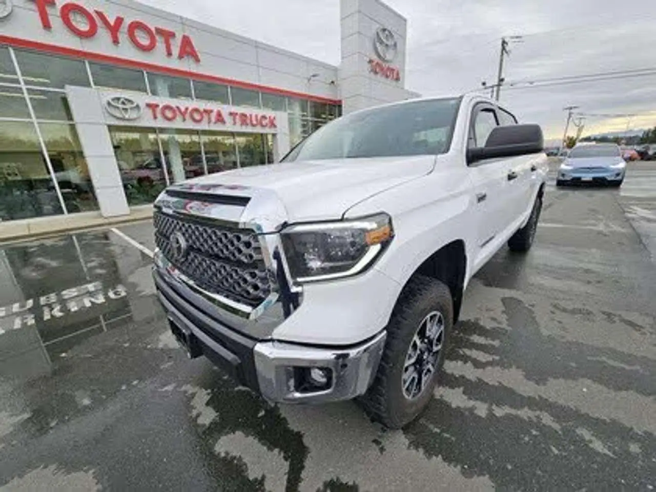 Photo 1 : Toyota Tundra 2021 Essence