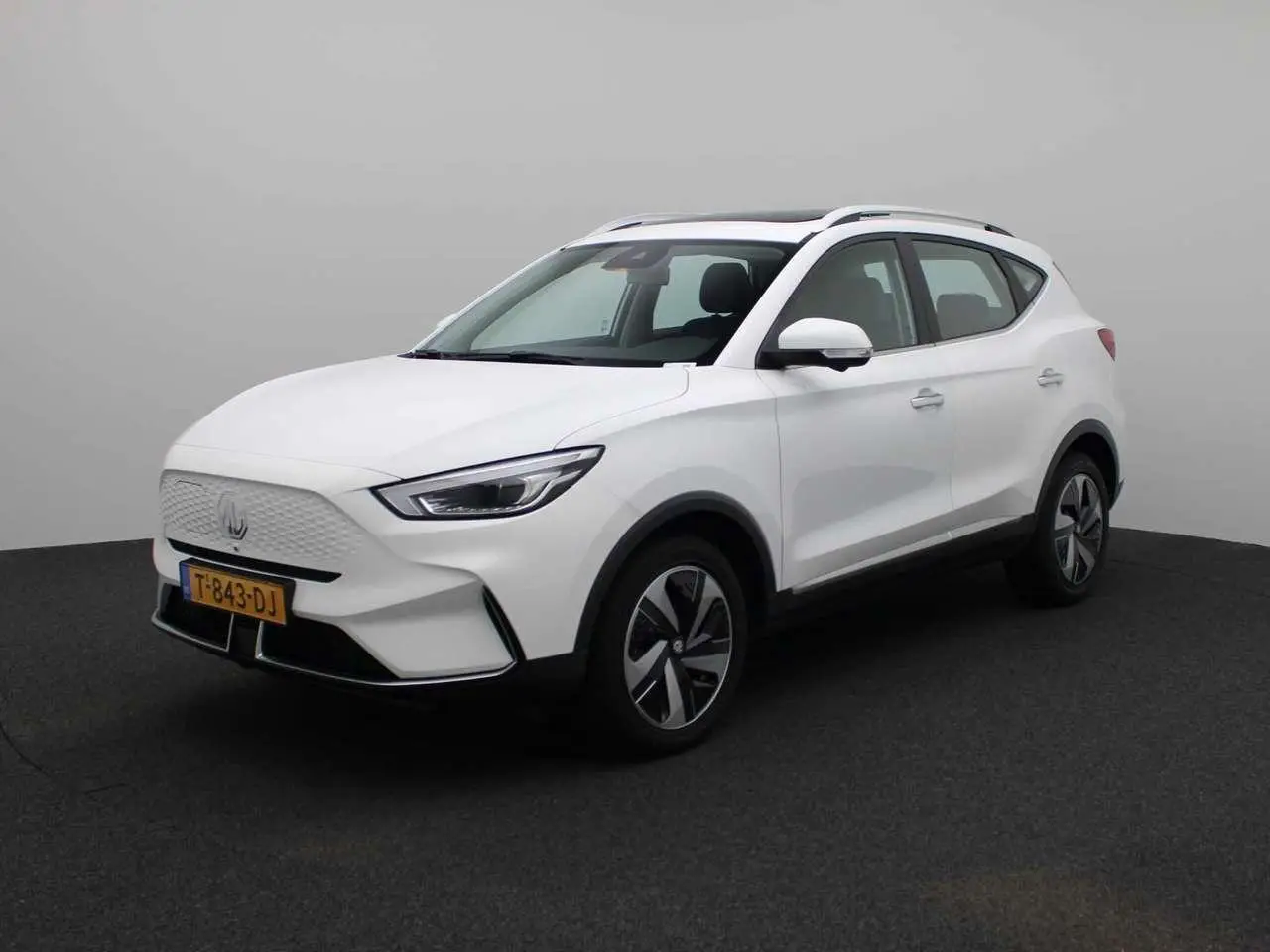 Photo 1 : Mg Zs 2023 Électrique