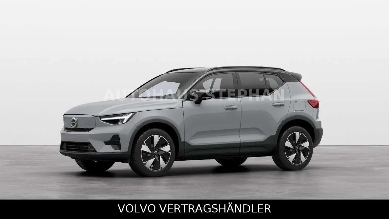 Photo 1 : Volvo Xc40 2024 Hybride