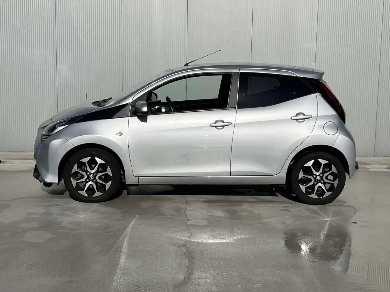 Photo 1 : Toyota Aygo 2021 Essence