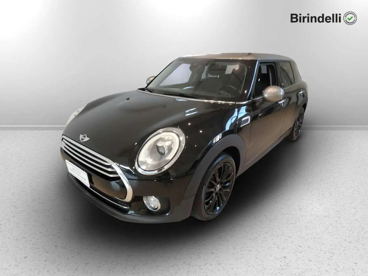 Photo 1 : Mini Cooper 2017 Diesel