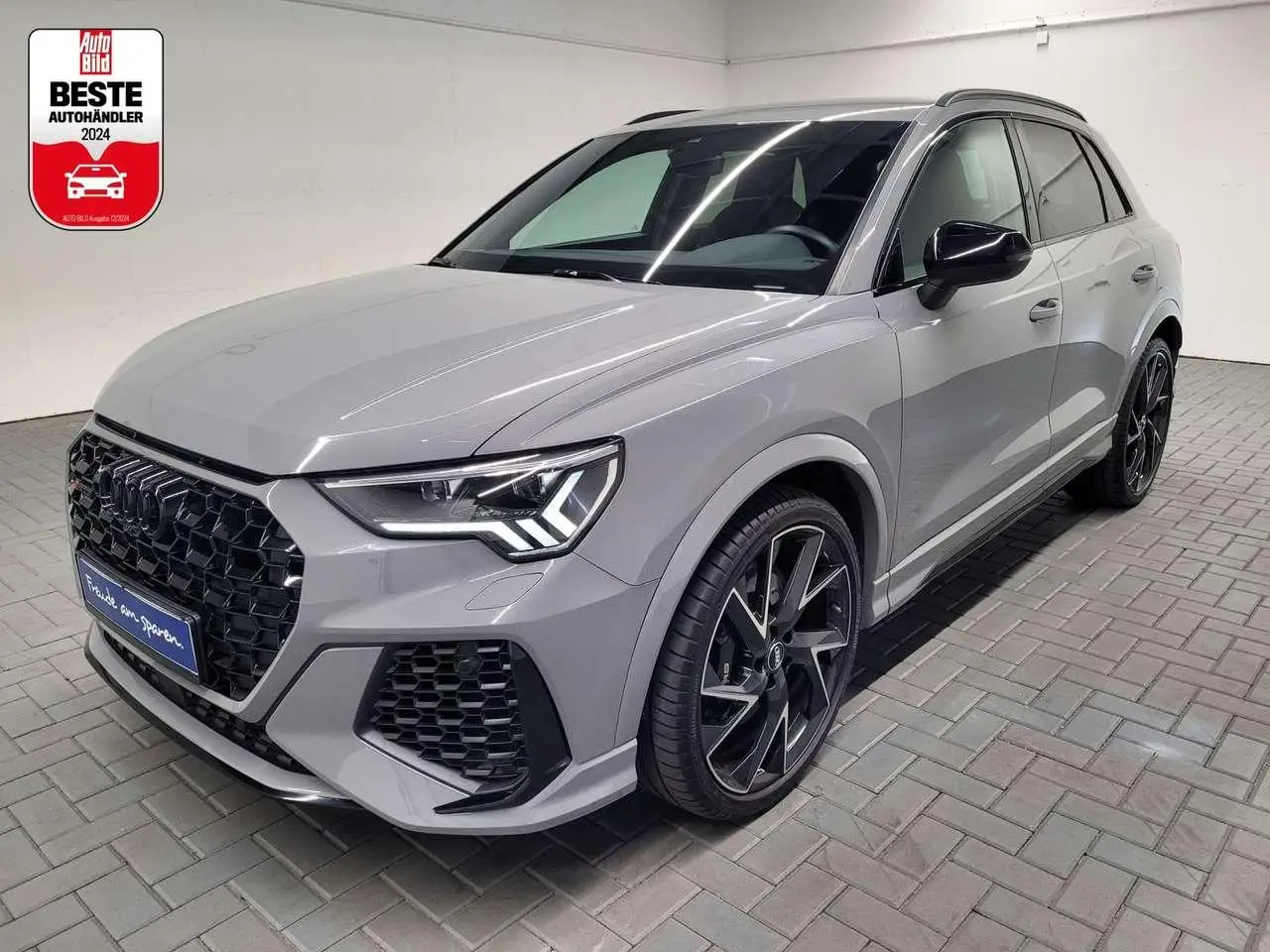 Photo 1 : Audi Rsq3 2019 Petrol