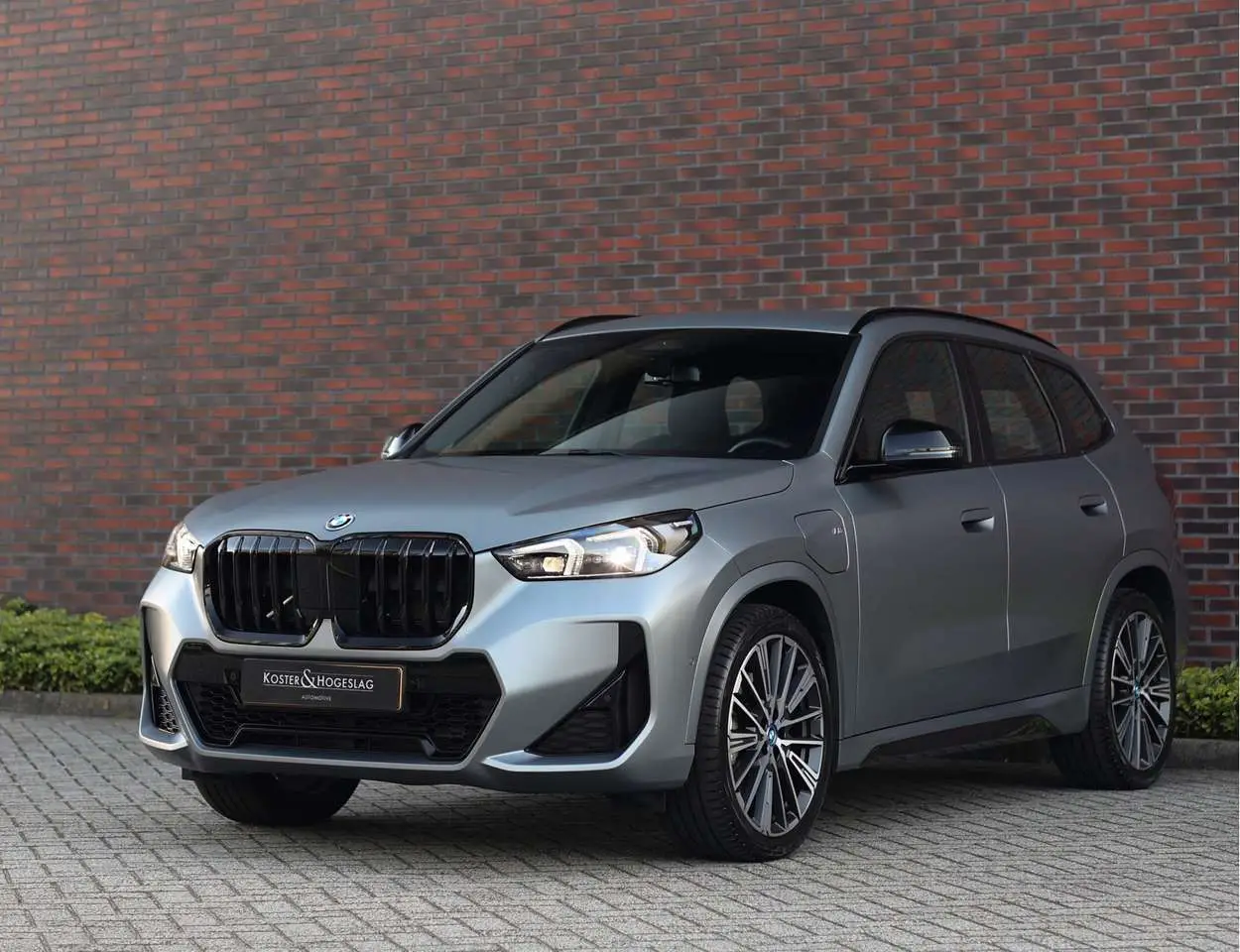 Photo 1 : Bmw X1 2023 Hybrid