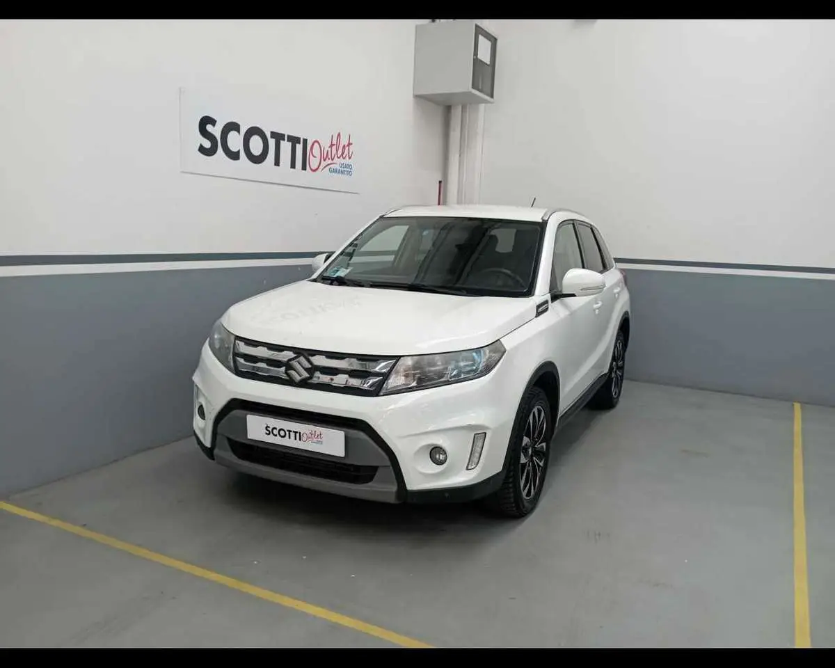 Photo 1 : Suzuki Vitara 2015 Diesel