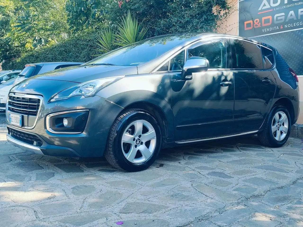 Photo 1 : Peugeot 3008 2015 Diesel