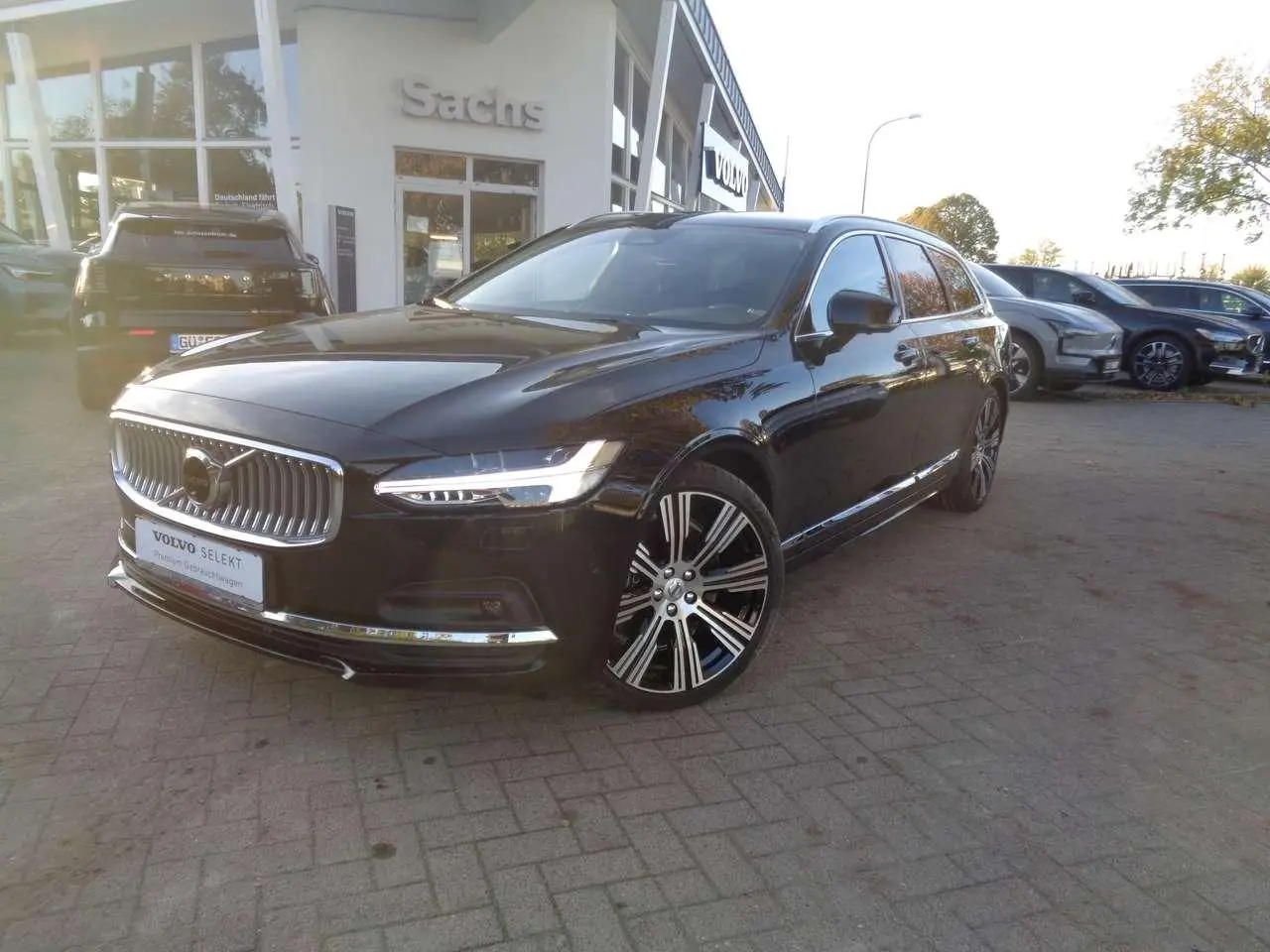 Photo 1 : Volvo V90 2024 Diesel