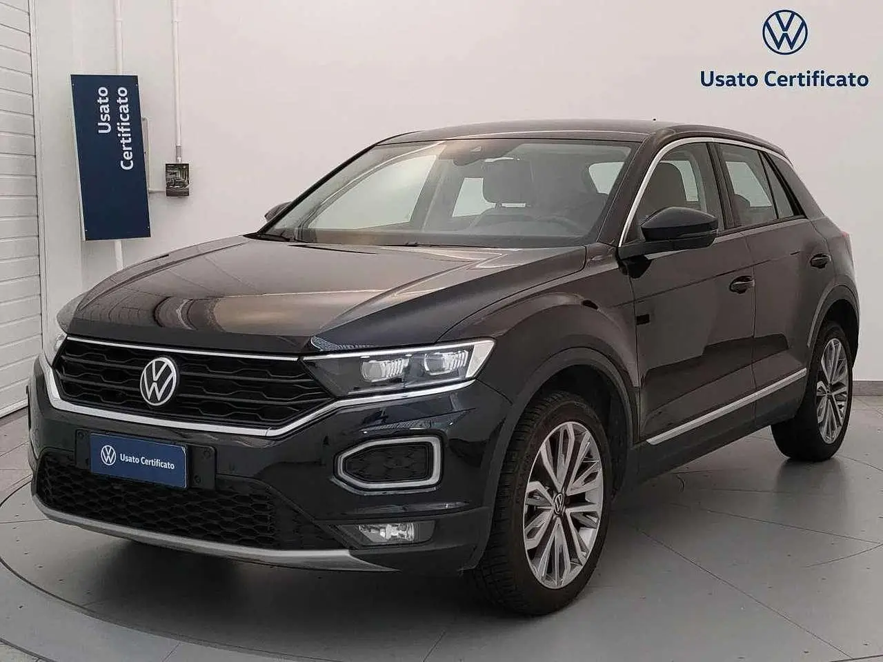 Photo 1 : Volkswagen T-roc 2021 Petrol