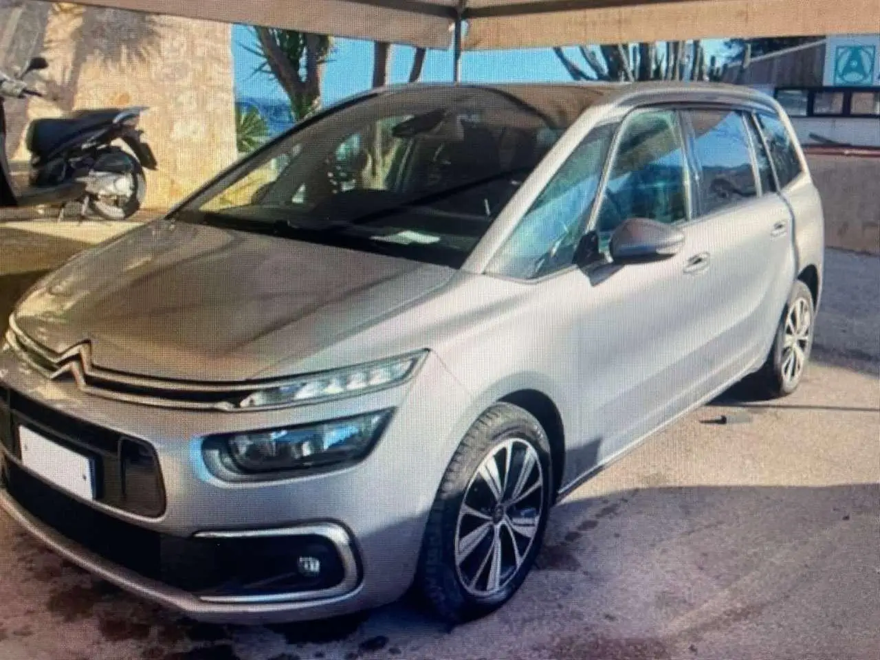 Photo 1 : Citroen C4 2019 Diesel