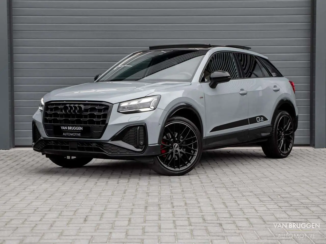 Photo 1 : Audi Q2 2020 Essence