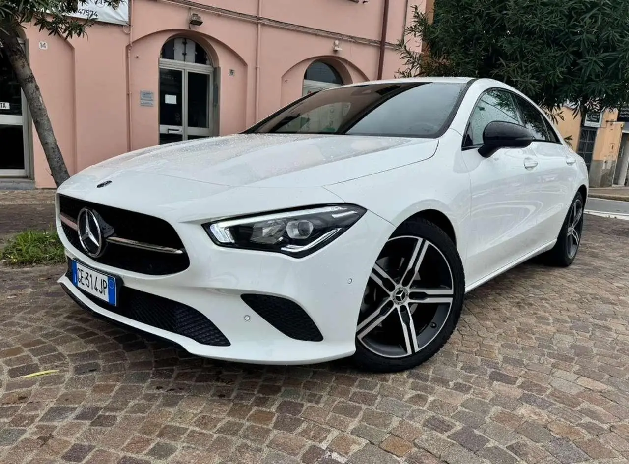 Photo 1 : Mercedes-benz Classe Cla 2021 Petrol