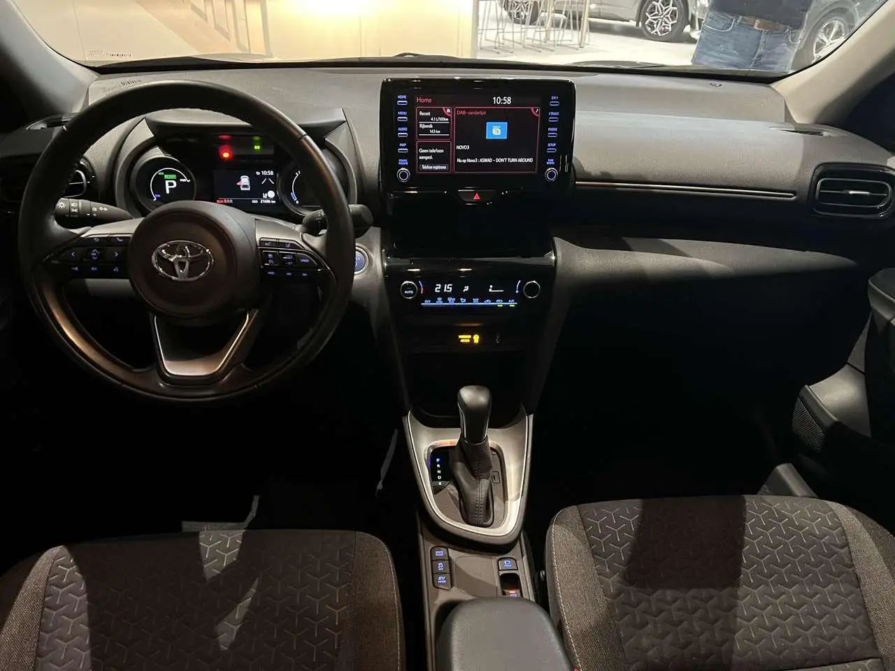 Photo 1 : Toyota Yaris 2023 Hybrid