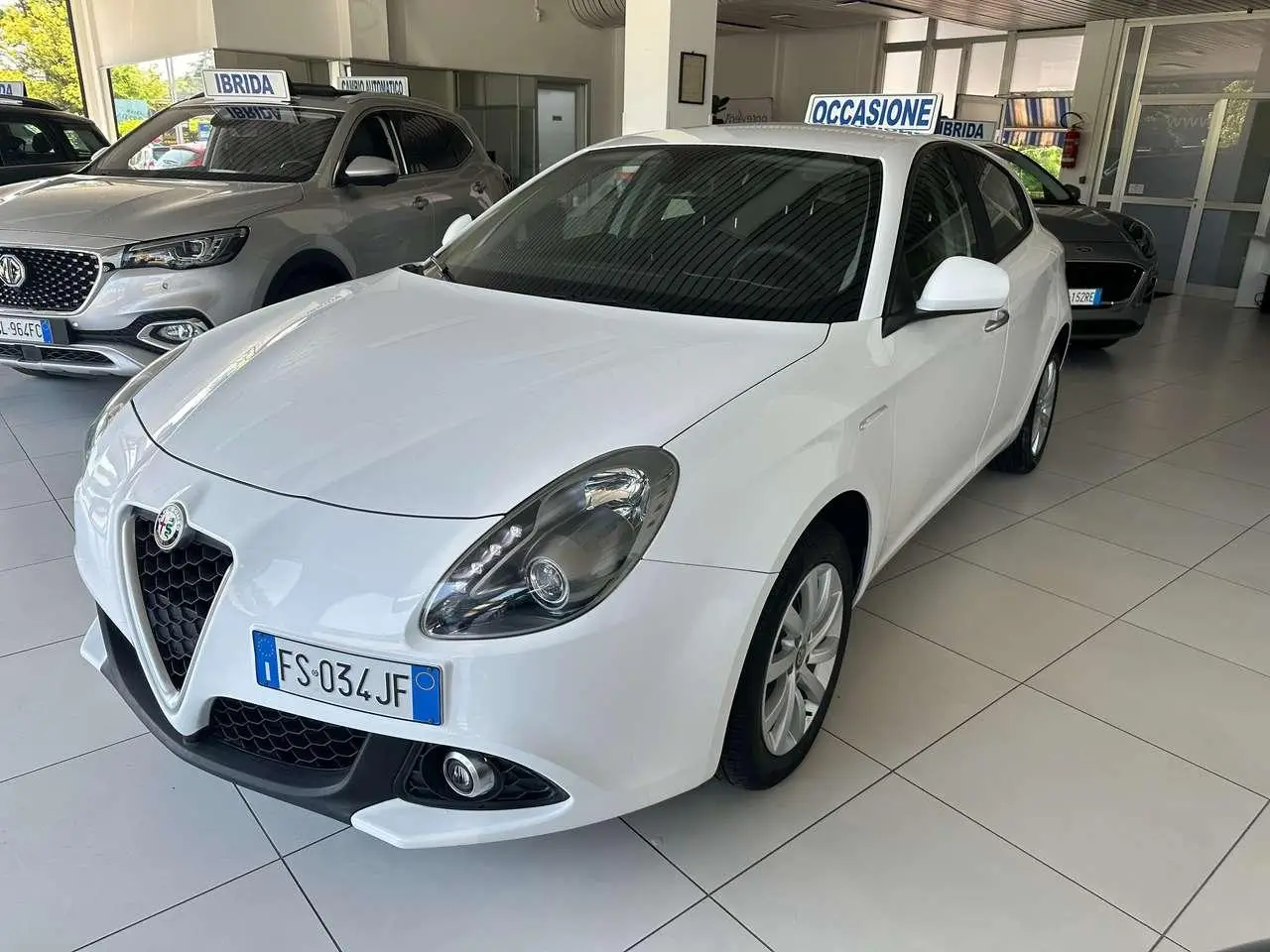 Photo 1 : Alfa Romeo Giulietta 2018 Essence