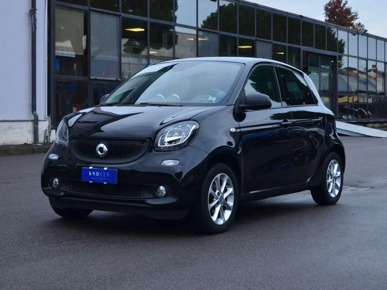 Photo 1 : Smart Forfour 2019 Essence