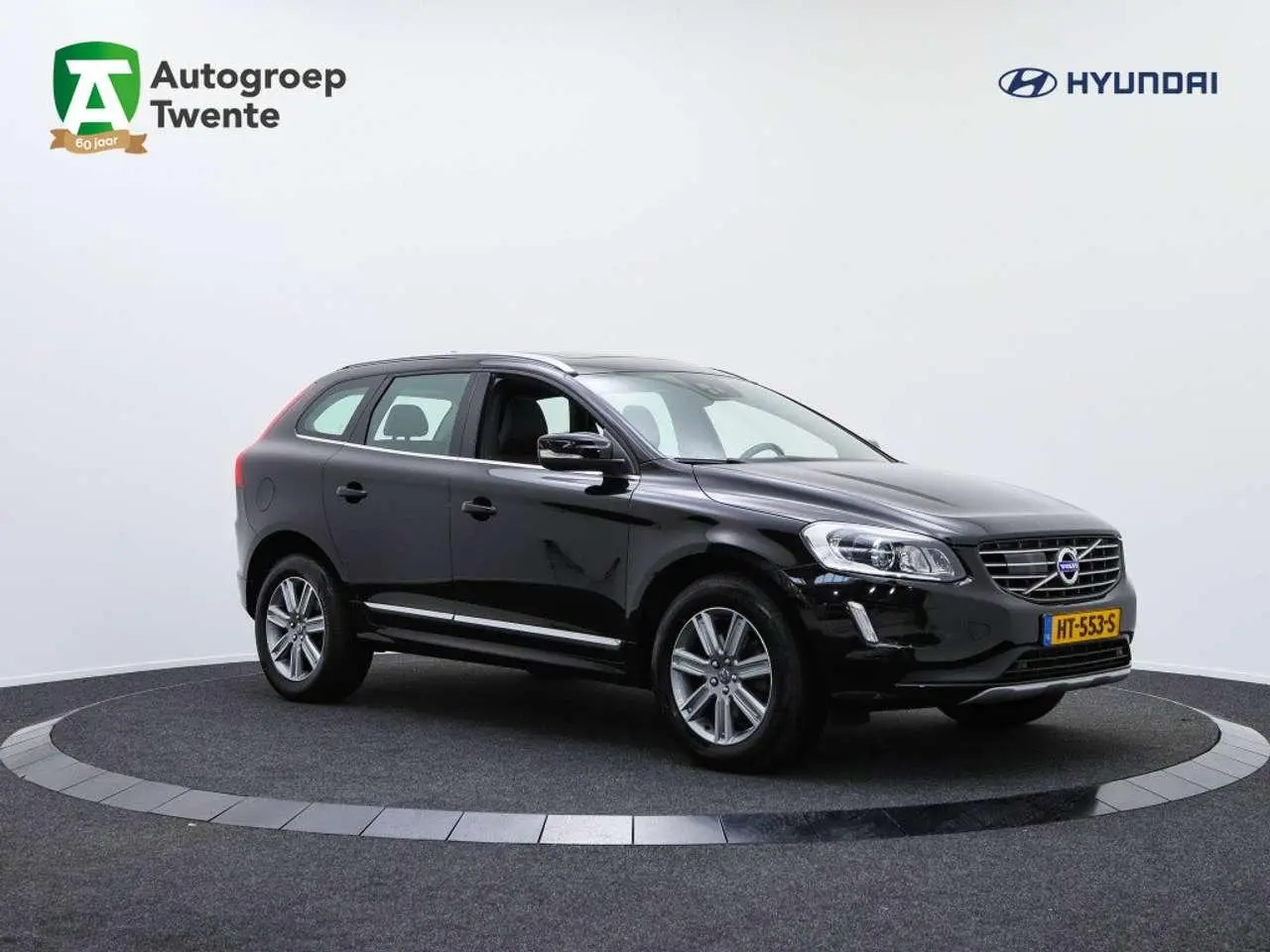 Photo 1 : Volvo Xc60 2016 Petrol