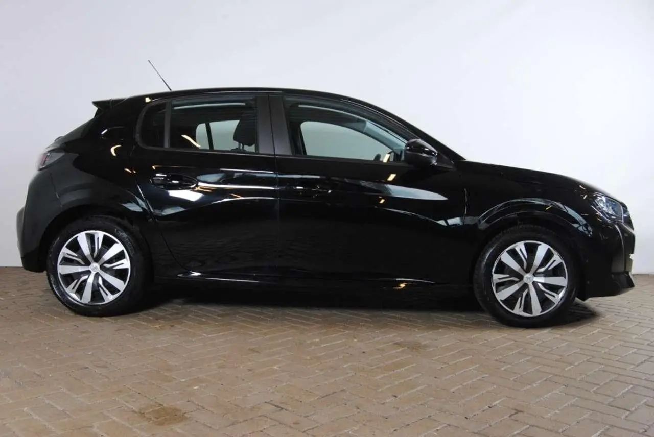 Photo 1 : Peugeot 208 2020 Petrol