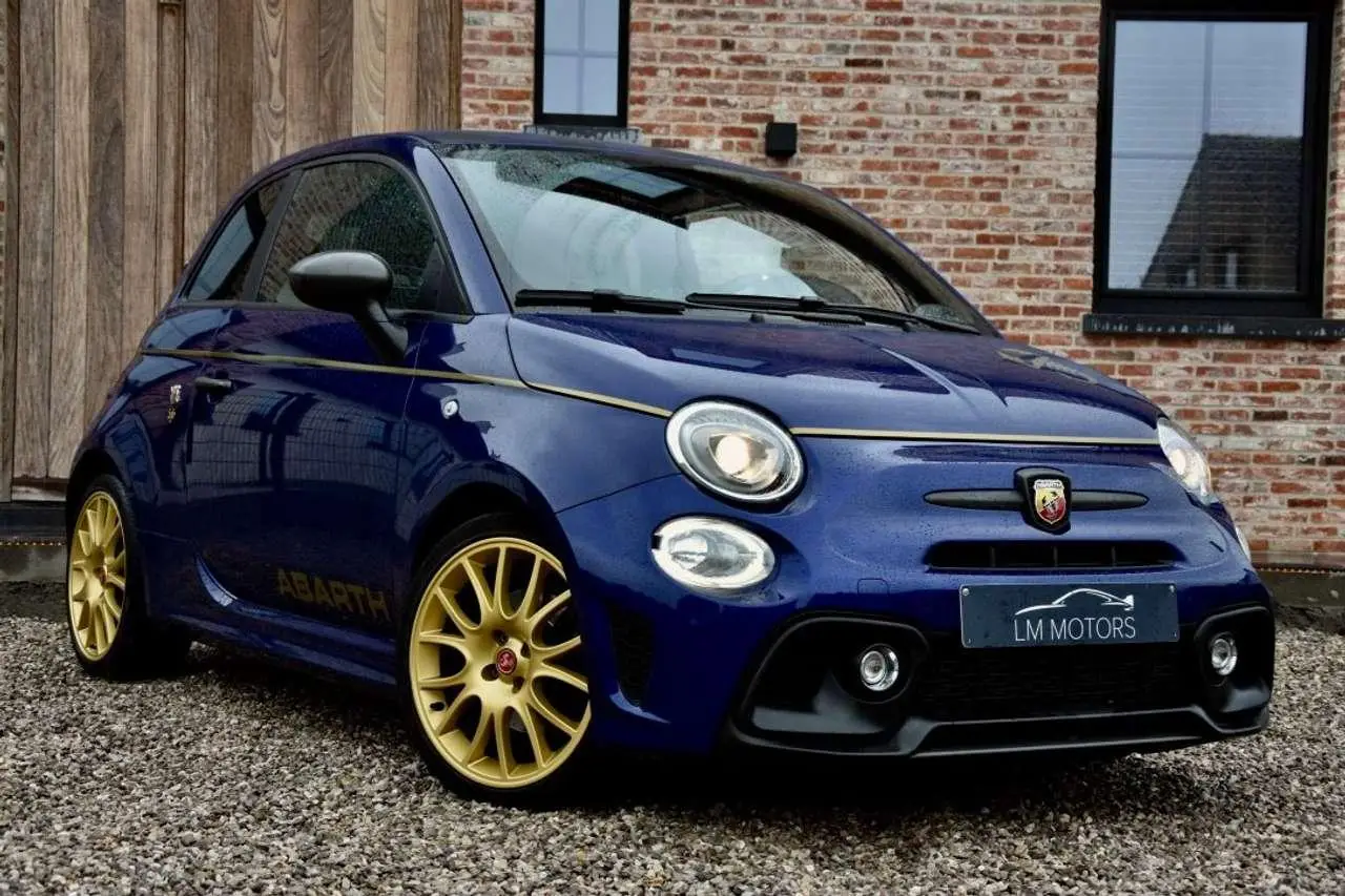 Photo 1 : Abarth 595 2021 Petrol