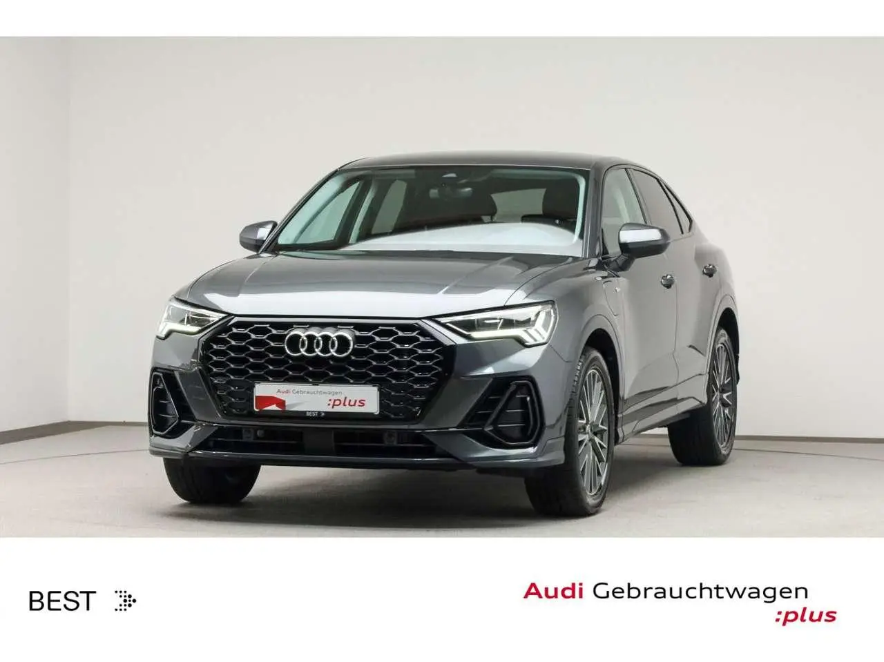 Photo 1 : Audi Q3 2021 Hybrid