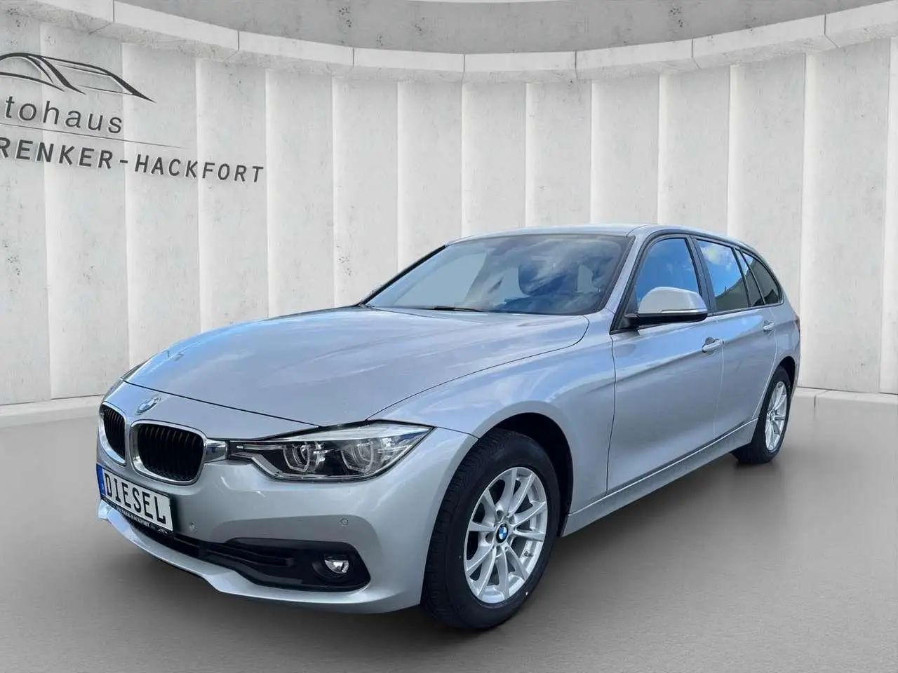 Photo 1 : Bmw Serie 3 2019 Diesel