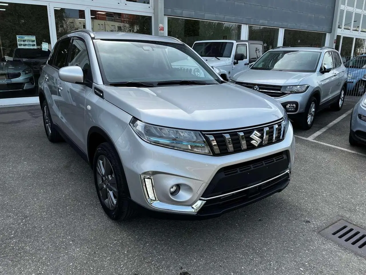 Photo 1 : Suzuki Vitara 2024 Hybrid