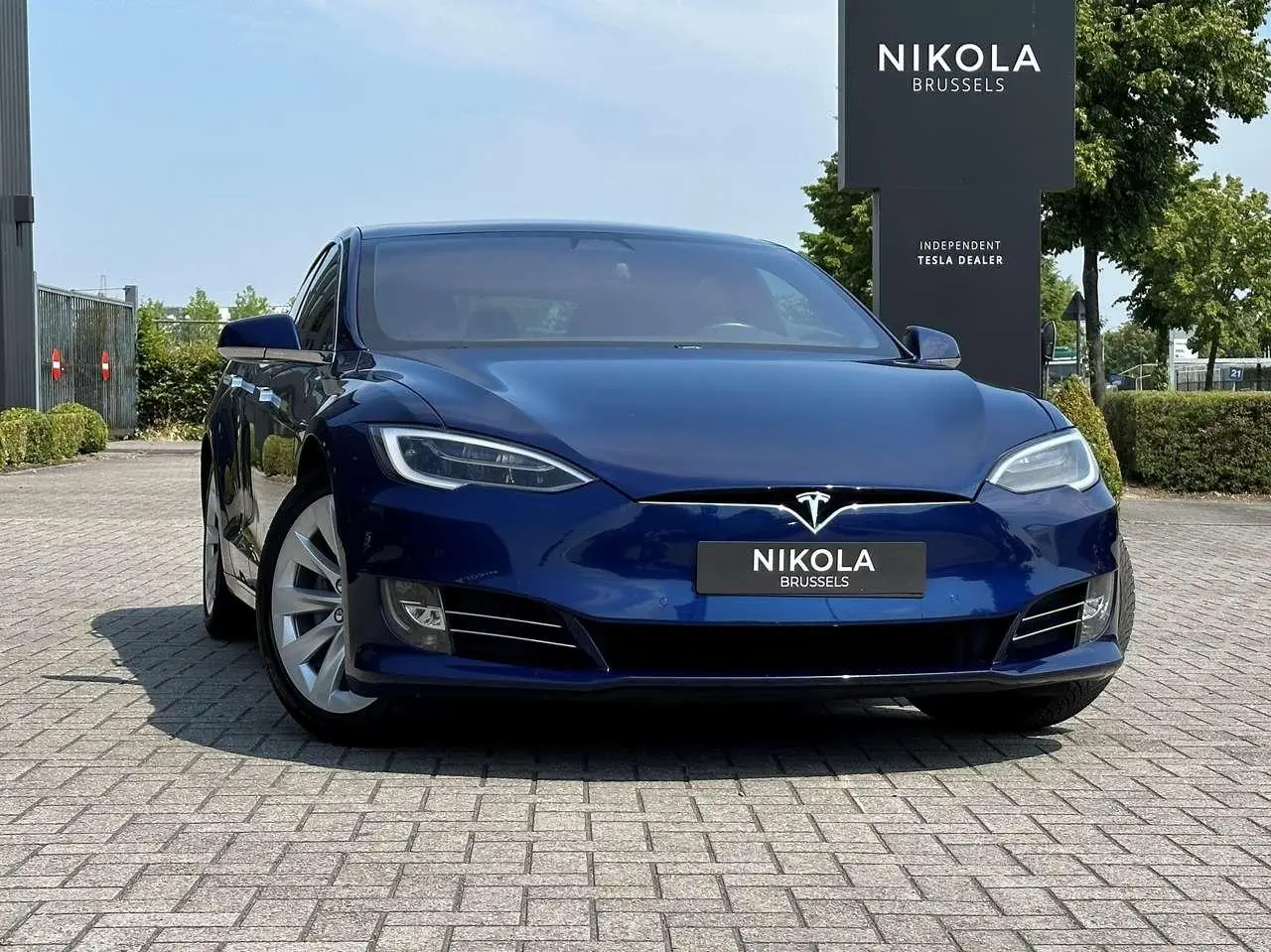 Photo 1 : Tesla Model S 2018 Électrique