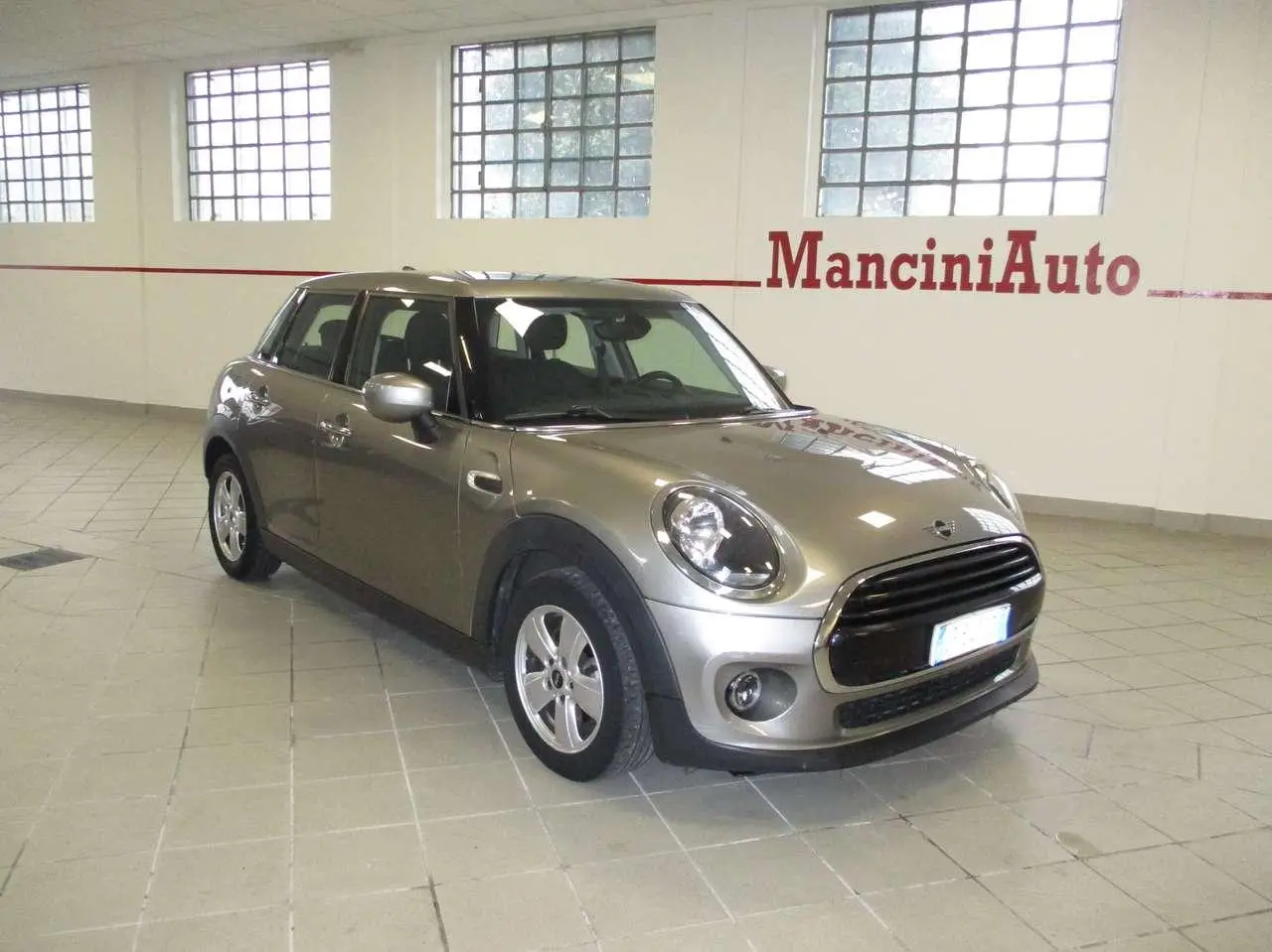 Photo 1 : Mini Cooper 2020 Petrol