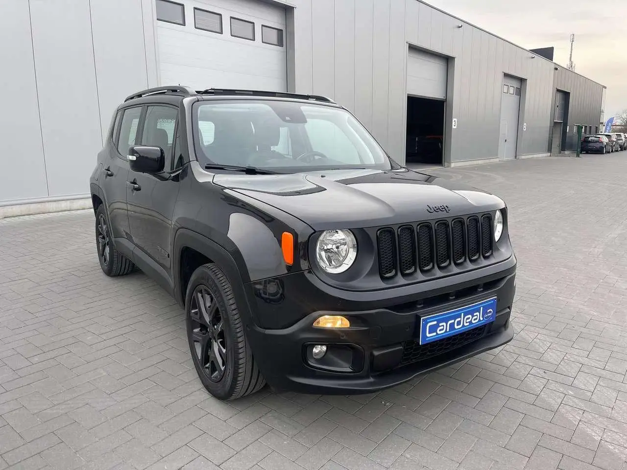 Photo 1 : Jeep Renegade 2018 Petrol