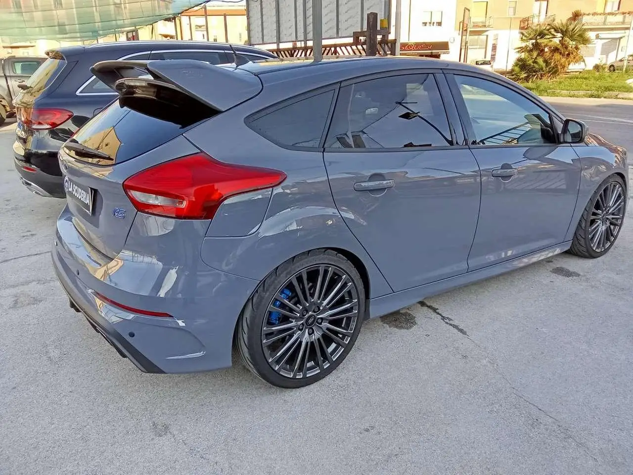 Photo 1 : Ford Focus 2018 Petrol