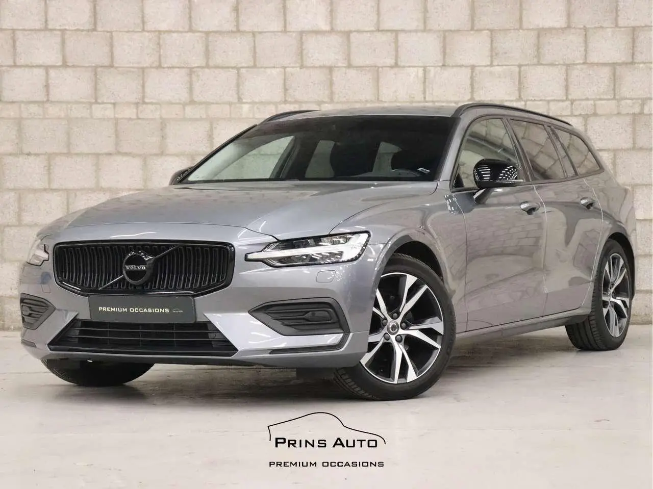 Photo 1 : Volvo V60 2018 Diesel