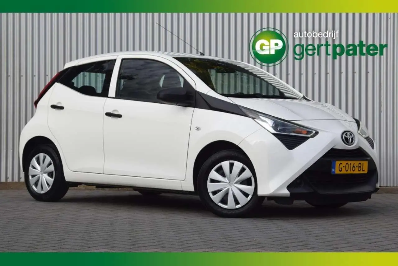 Photo 1 : Toyota Aygo 2019 Essence