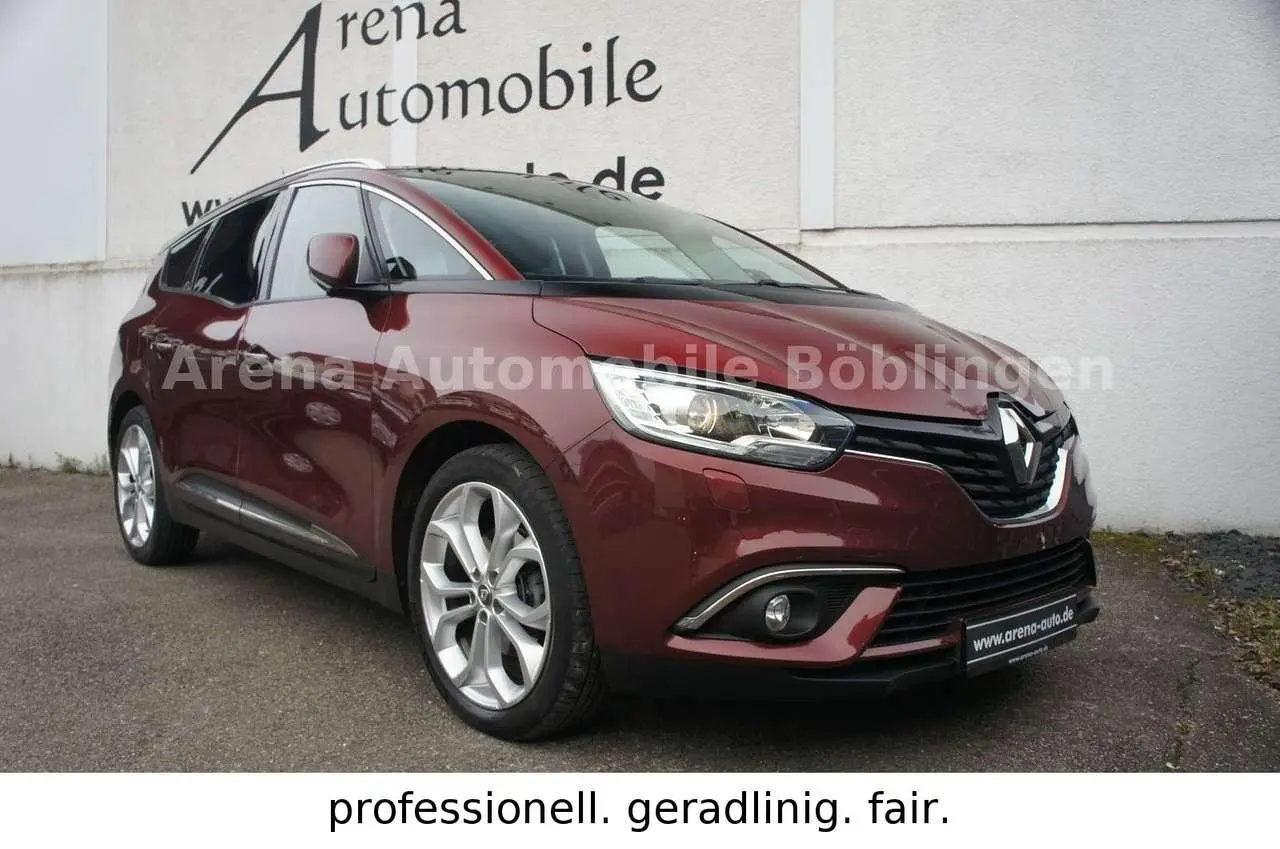 Photo 1 : Renault Scenic 2018 Diesel