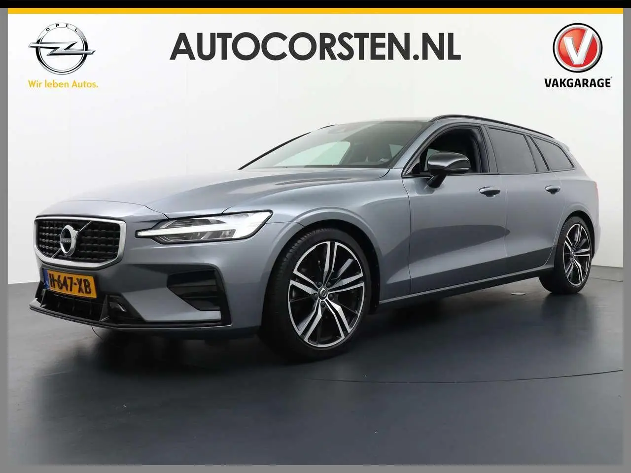 Photo 1 : Volvo V60 2020 Petrol