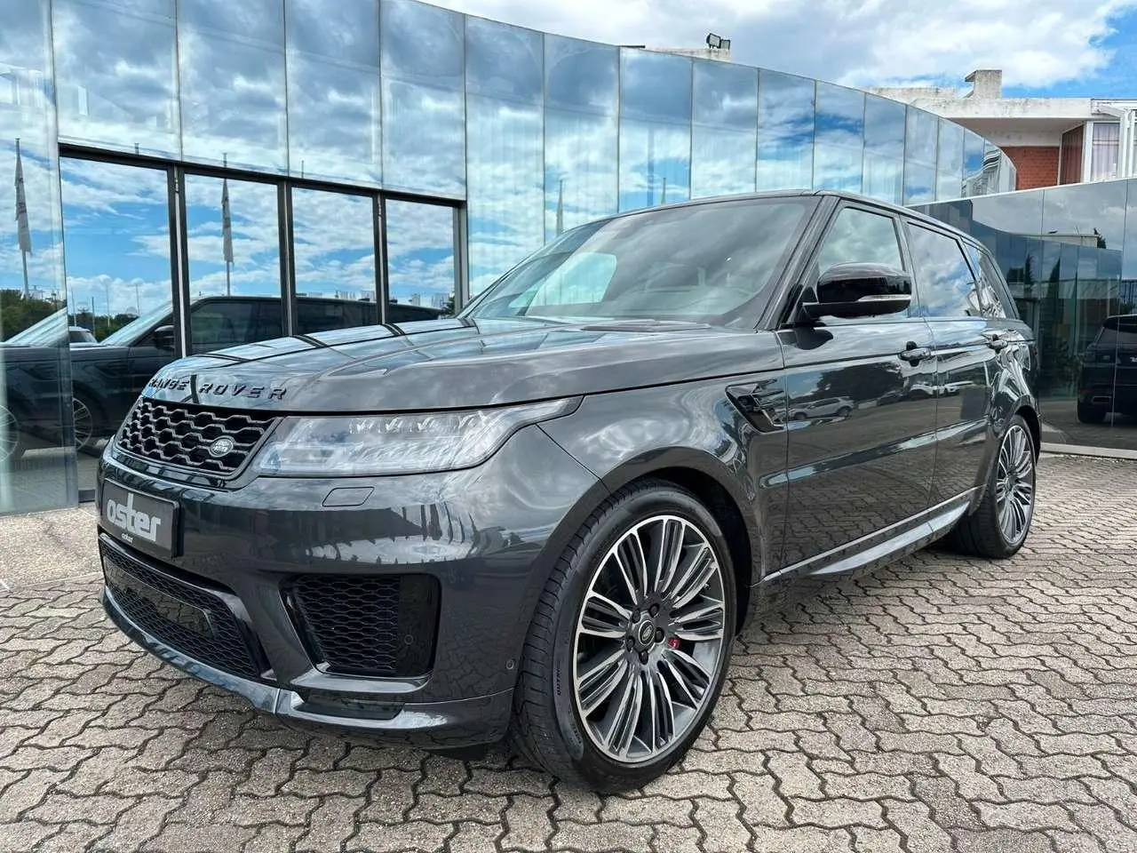 Photo 1 : Land Rover Range Rover Sport 2019 Petrol