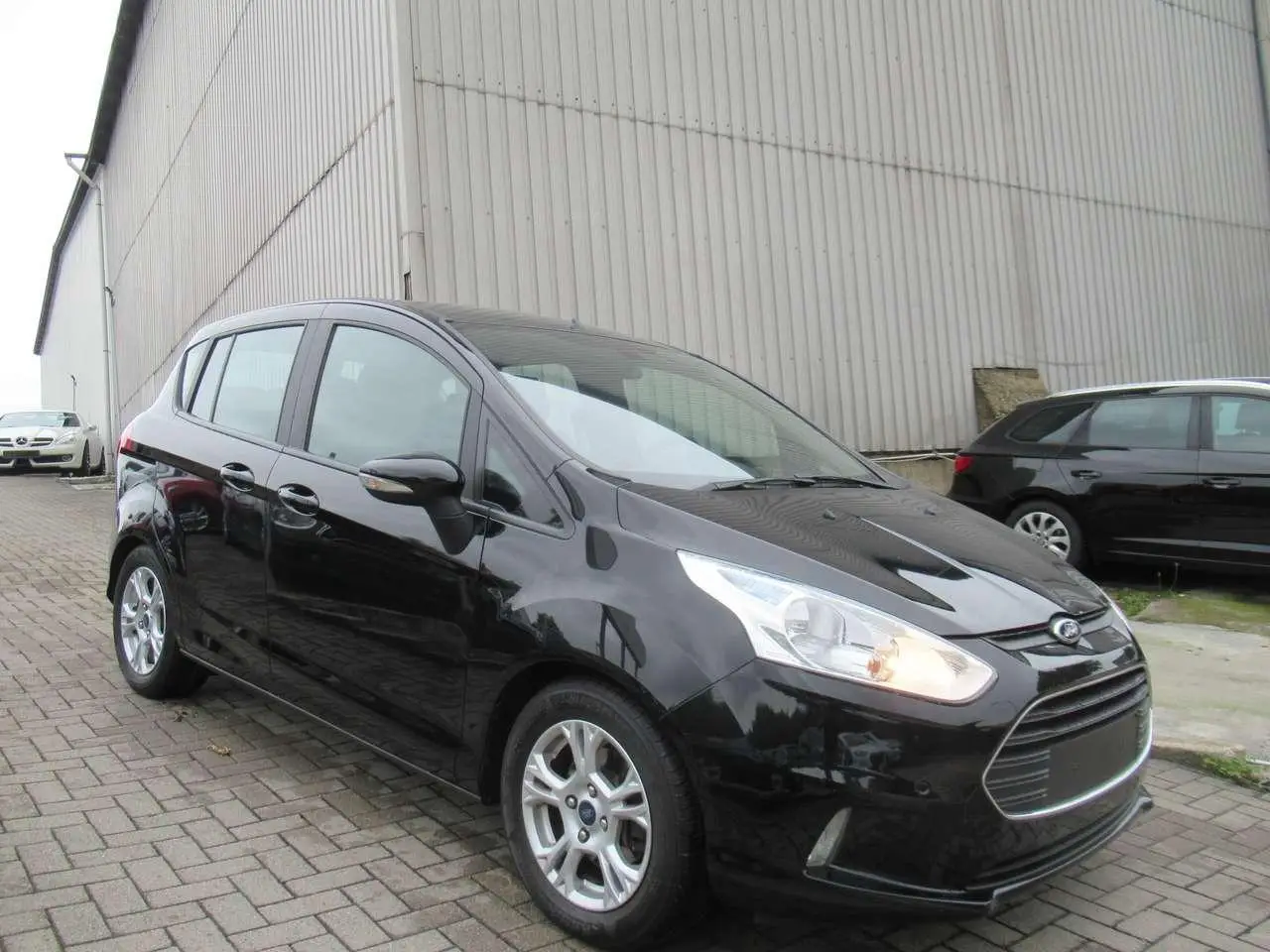 Photo 1 : Ford B-max 2015 Essence