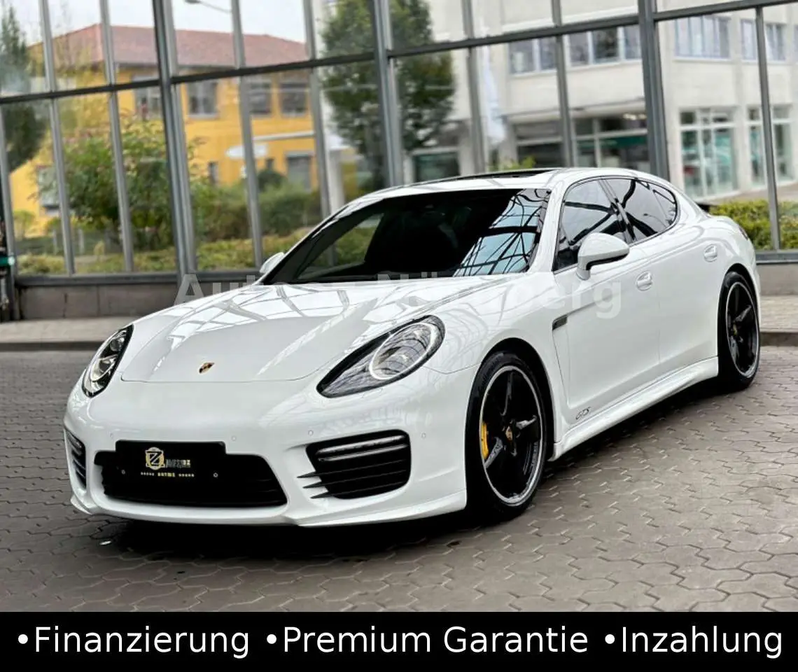 Photo 1 : Porsche Panamera 2015 Petrol