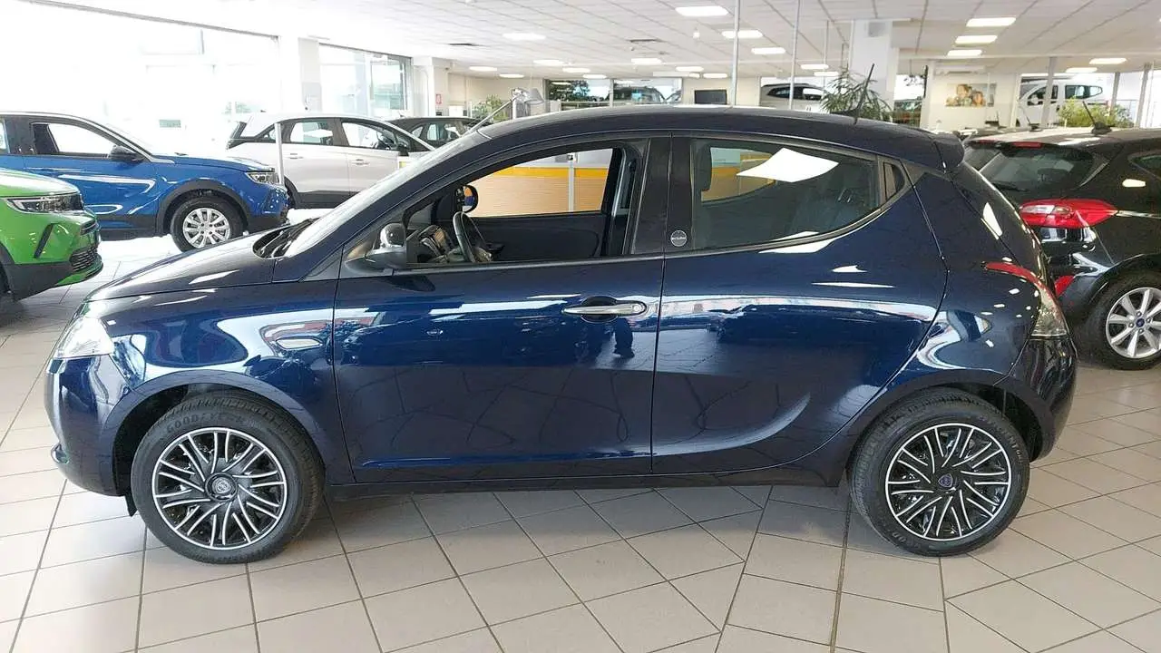 Photo 1 : Lancia Ypsilon 2021 Hybrid