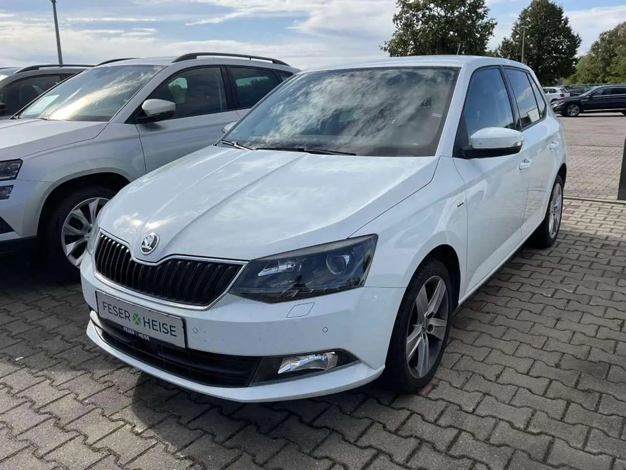 Photo 1 : Skoda Fabia 2017 Petrol