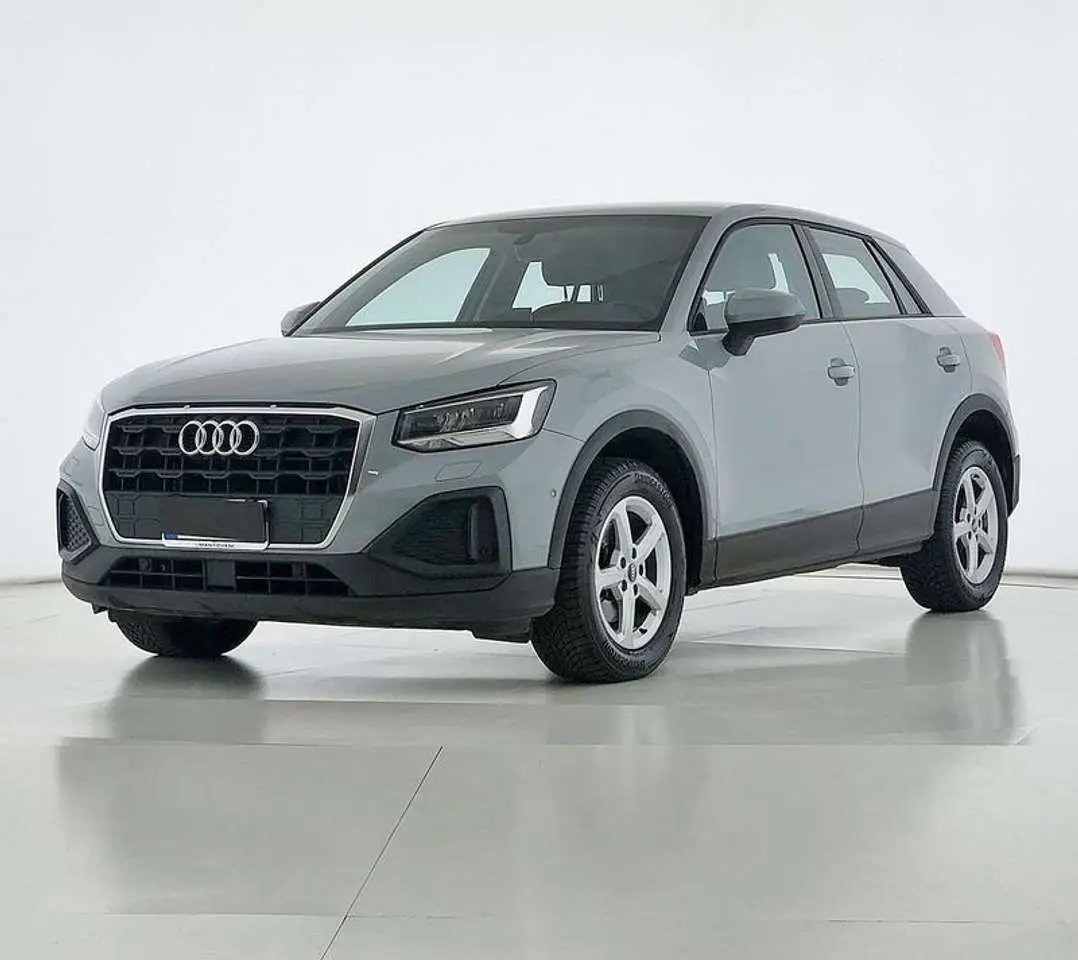 Photo 1 : Audi Q2 2021 Essence