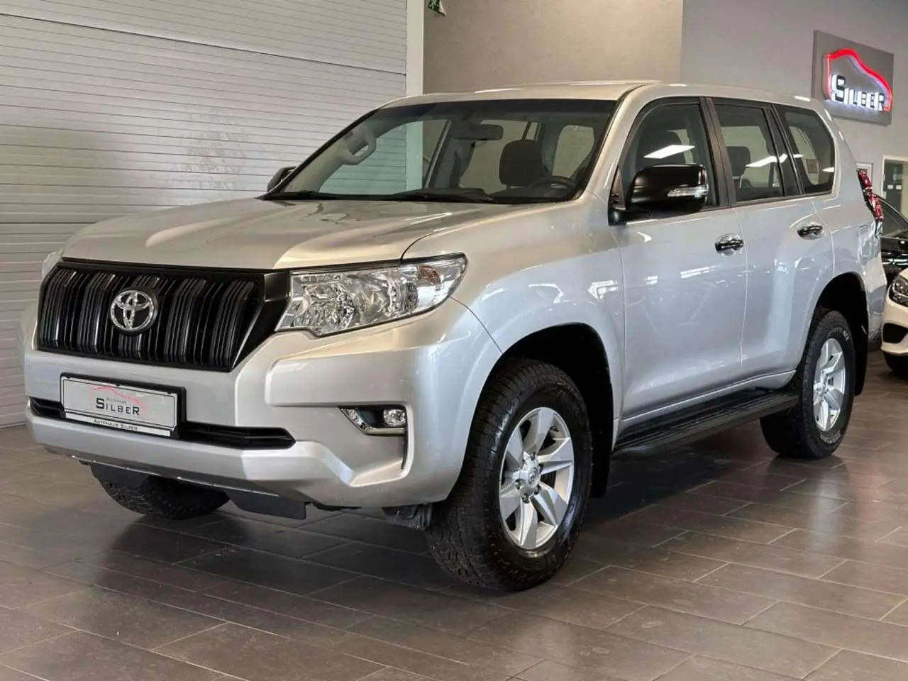 Photo 1 : Toyota Land Cruiser 2021 Diesel