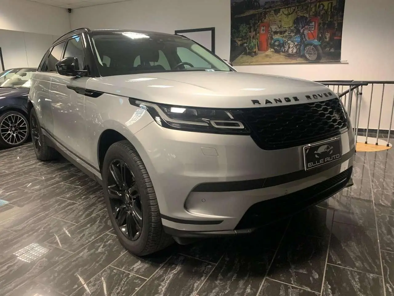 Photo 1 : Land Rover Range Rover Velar 2018 Diesel