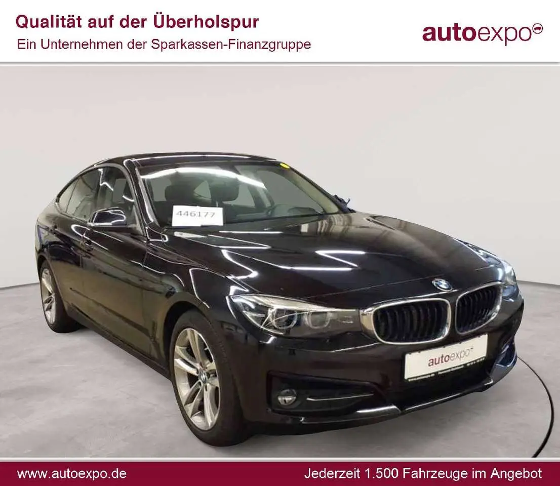 Photo 1 : Bmw Serie 3 2019 Diesel