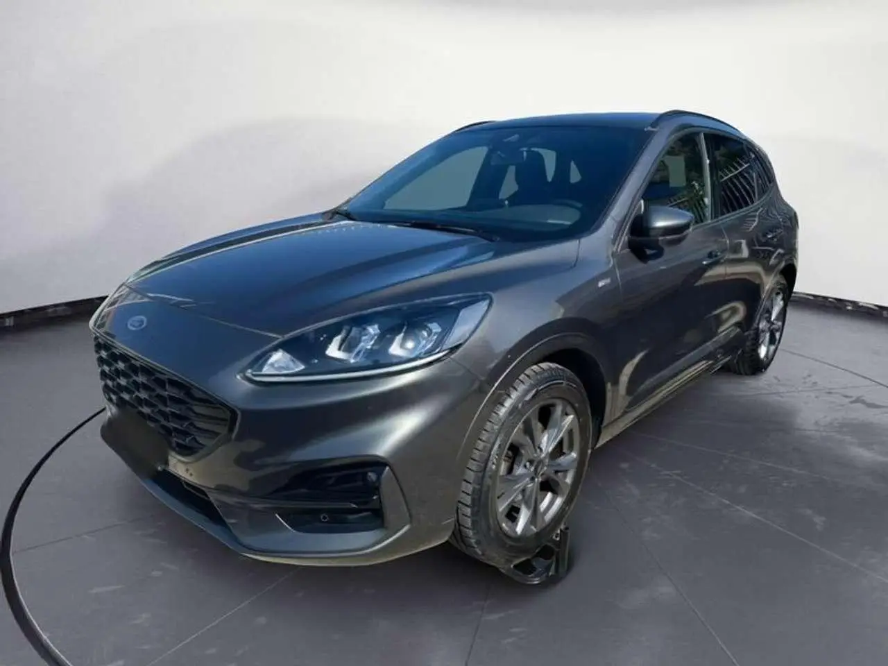 Photo 1 : Ford Kuga 2021 Essence