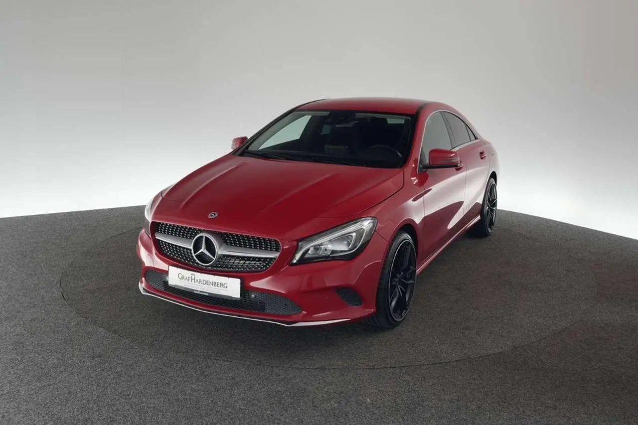 Photo 1 : Mercedes-benz Classe Cla 2018 Petrol