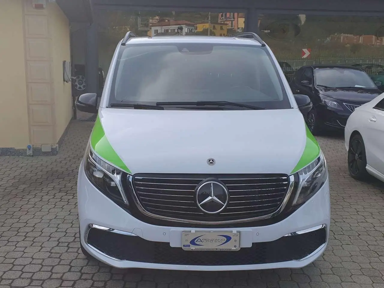 Photo 1 : Mercedes-benz Eqv 2022 Electric