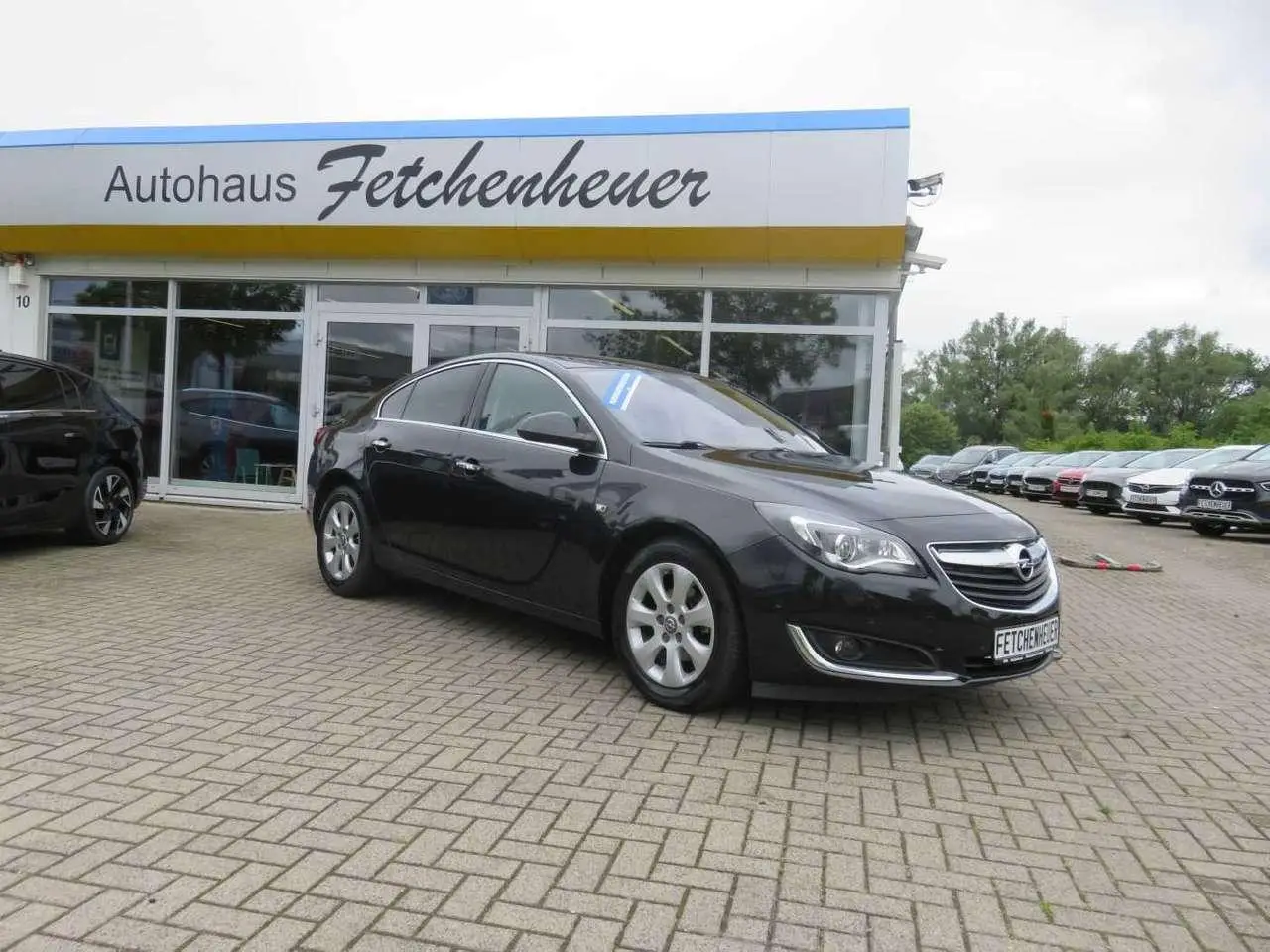 Photo 1 : Opel Insignia 2015 Petrol