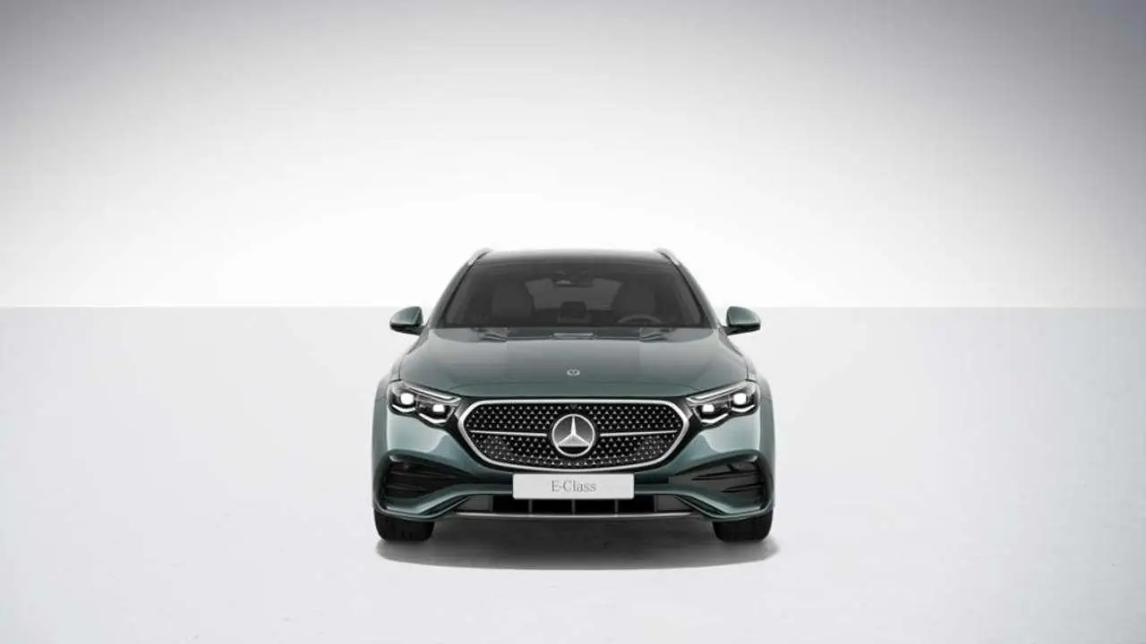 Photo 1 : Mercedes-benz Classe E 2023 Diesel