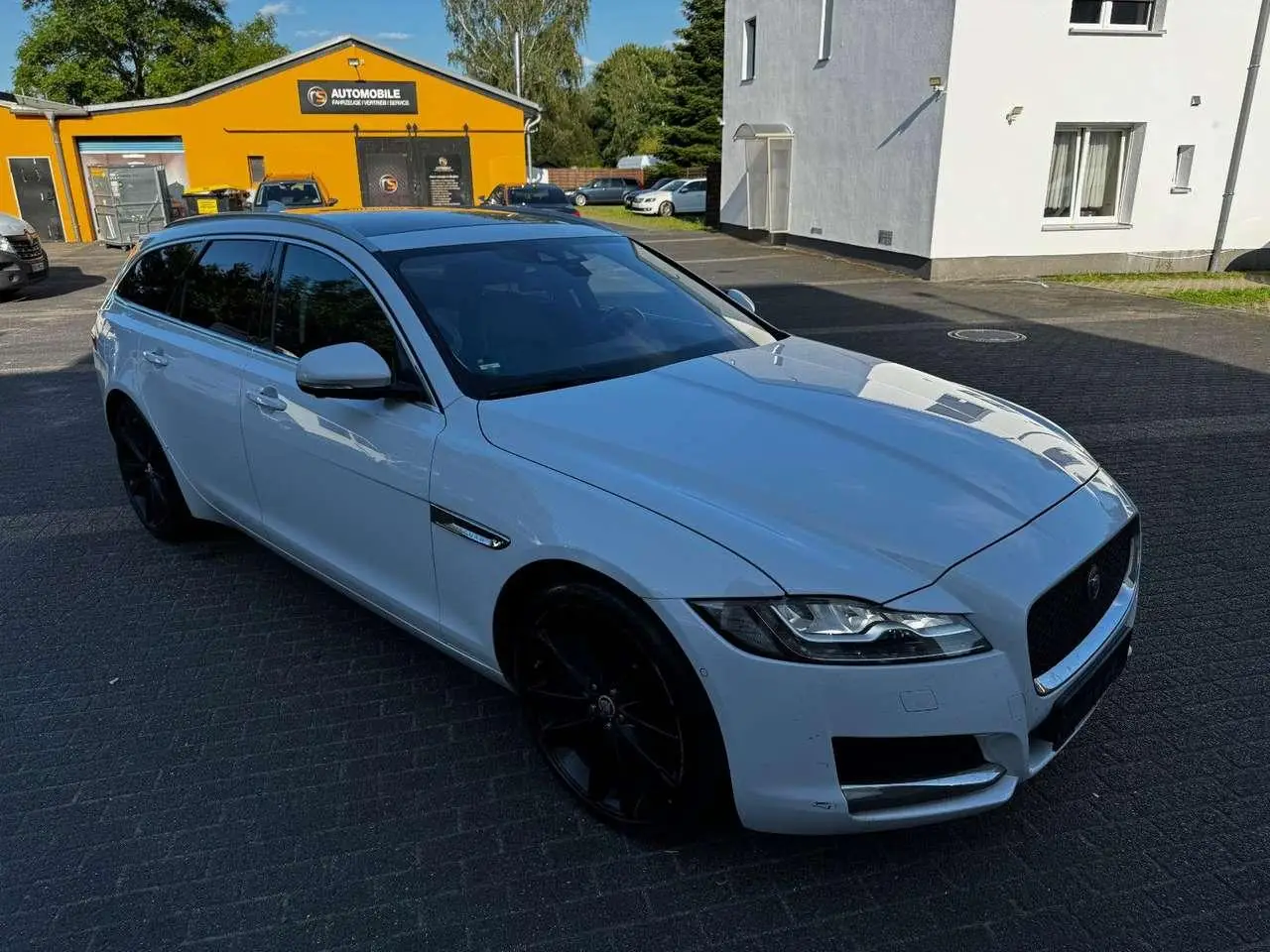 Photo 1 : Jaguar Xf 2018 Diesel