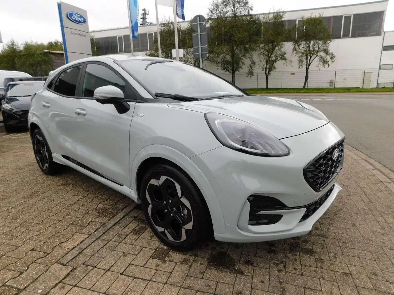 Photo 1 : Ford Puma 2024 Petrol