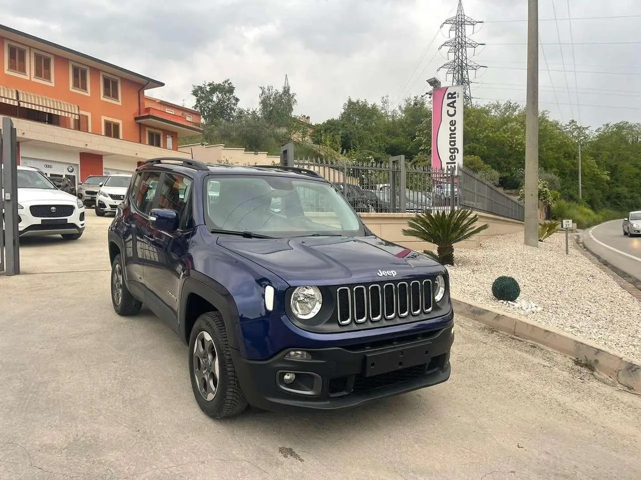 Photo 1 : Jeep Renegade 2016 Diesel