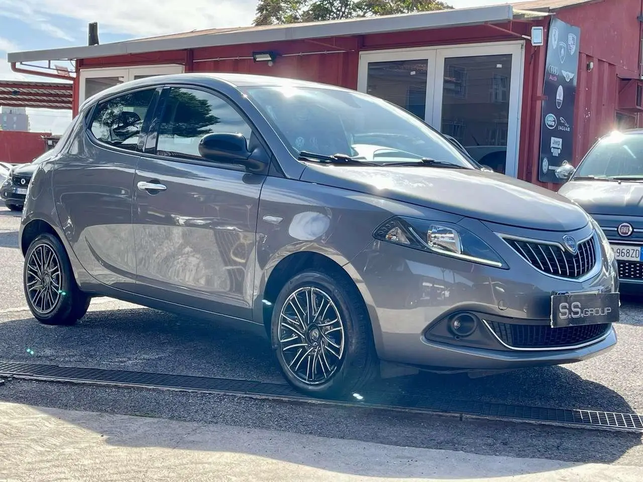 Photo 1 : Lancia Ypsilon 2021 Hybride